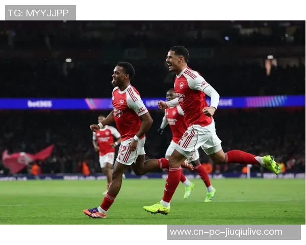 阿森纳战胜拜仁豪取欧冠五连胜双冠荣耀指日可待