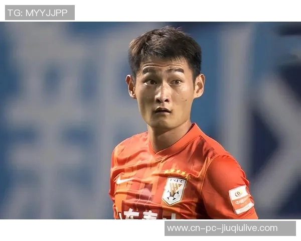 2017年鲁能与亚泰激战现场回顾精彩瞬间与球迷热情互动